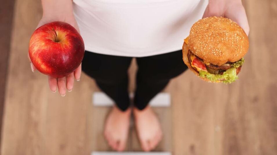 One way to lose weight quickly is to change your diet. 
