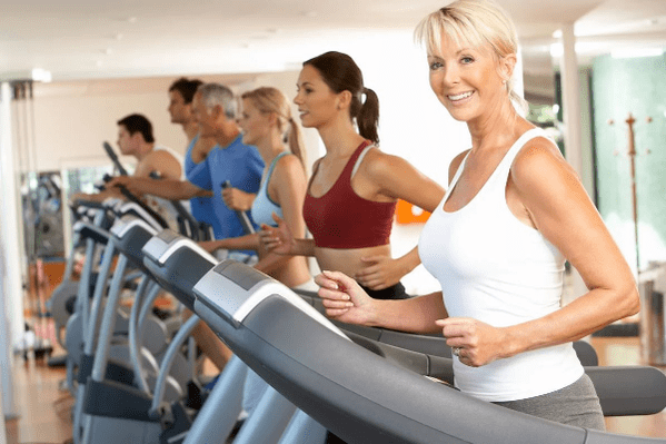 Cardio training on a treadmill will help you lose weight in the abdominal and side areas