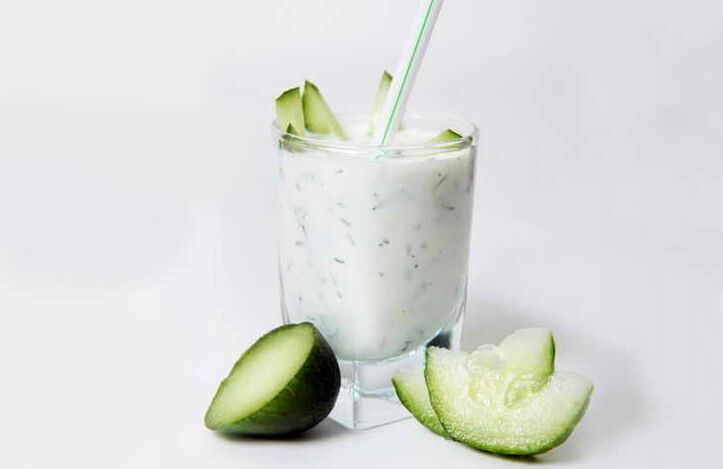 Kefir with cucumber