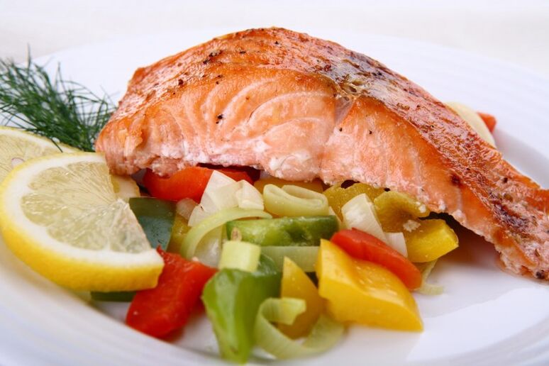 Fish with vegetables for weight loss